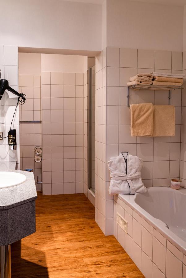 Hotel Blauer Engel 4*