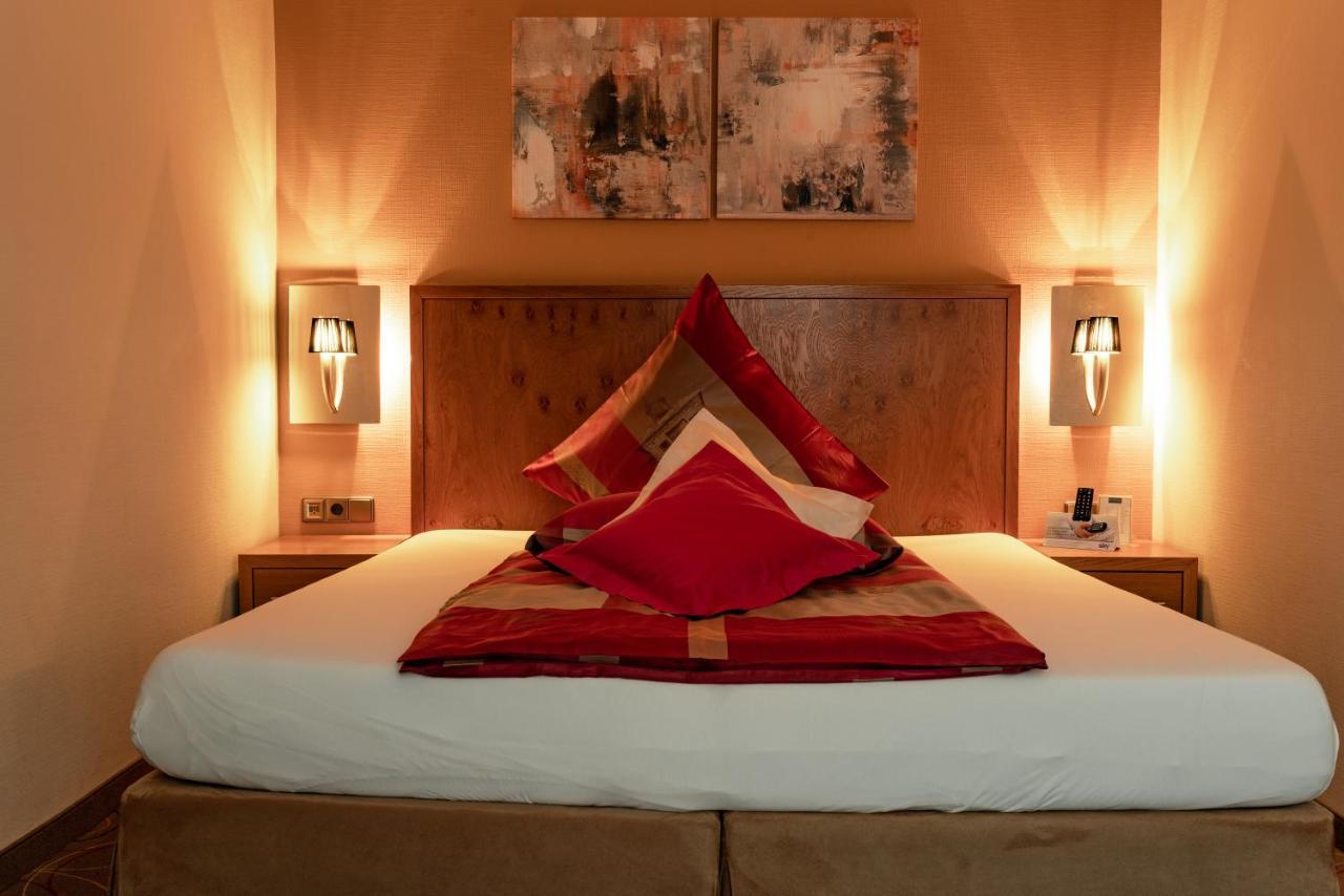 Hotel Blauer Engel 4*